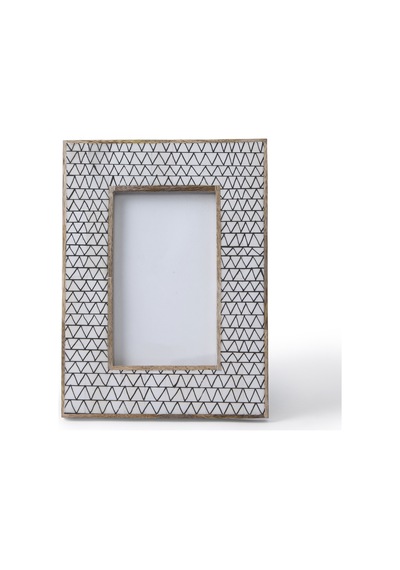 Yargıcı Çizgi Desenli Dikdörtgen Çerçeve 16x21 Cm 26knha1036m St