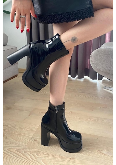Kadın Sidney Siyah Rugan 12 Cm Platform Topuklu Fermuarlı Bot