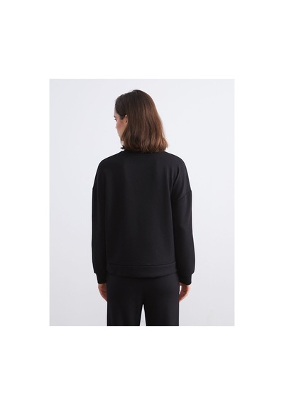 LC Waikiki Alıta Cıty Farkıyla Lcw Vision Siyah Oval Yaka Oversize Kadın Sweatshirt Siyah - 924124039 Siyah
