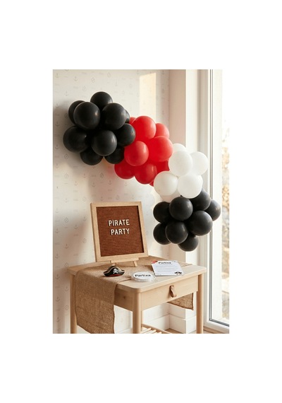 Korsan Temalı Doğum Günü Süsleme Classic Set Kahve Keçe Yazı Panosu Standlı Balon Zincirli Çocuk