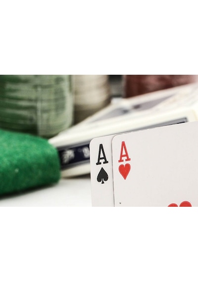 Texas Poker Seti 200 Chip + 2 Deste İskambil Kağıdı Özel Teneke