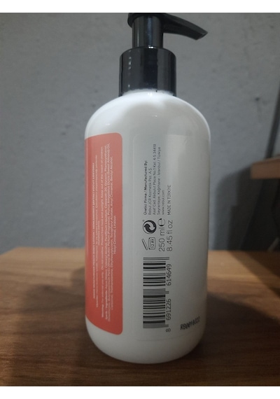 Nemlendirici Şeftali Vücut Losyonu 250ml