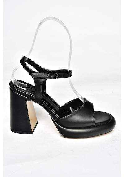 Fox Shoes S569012809 Siyah Kalın Topuklu Kadın Ayakkabı Siyah