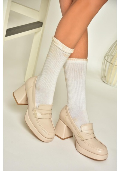 Fox Shoes T569013709 Bej Kalın Topuklu Kadın Ayakkabı Bej