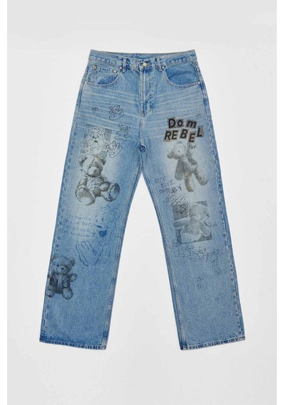 Domrebel Relaxed Fit Bootcut Jean: Orijinal Sanat Detaylarıyla Rahat Denim Pantolon Mavi