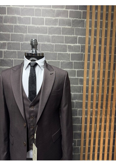 Dupont Classics Erkek Slim Fit 6 Drop Sivri Yaka Yelekli Filafil Çift Yırtmaç Takım Elbise Koyu Kahverengi Dupont Classics Erkek Slim Fit 6 Drop Sivri Yaka Yelekli Filafil Çift Yırtmaç Takım Elbise Koyu Kahverengi