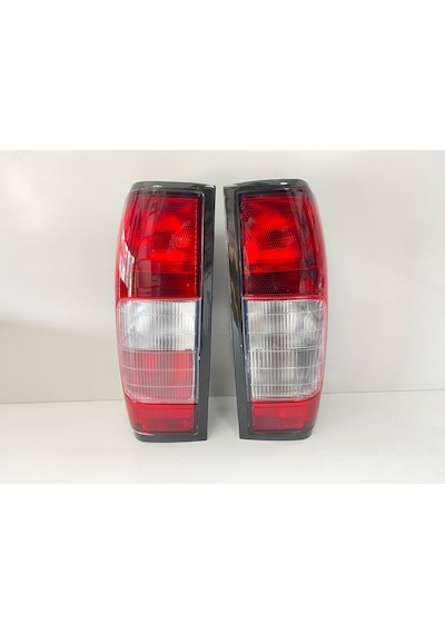 Nissan Yd25 Skystar 2003-2012 Stop Lamba Takım Sağ - Sol