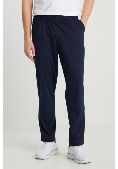 AC&Co / Altınyıldız Classics Erkek Lacı Beyaz Pamuklu Rahat V Yaka Beli Lastikli Cepli Pijama Takımı Lacı Beyaz Lacivert - Beyaz AC&Co / Altınyıldız Classics Erkek Lacı Beyaz Pamuklu Rahat V Yaka Beli Lastikli Cepli Pijama Takımı Lacı Beyaz Lacivert - Beyaz