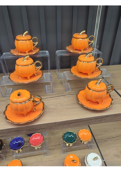 6 Lı Pumpkin Balkabağı Desenli Fincan Takımı - Kapaklı Ve Ayaklı Model Turuncu