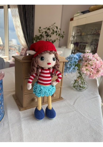 Kırmızı Şapkalı Elf Kız Bebek 30 Cm