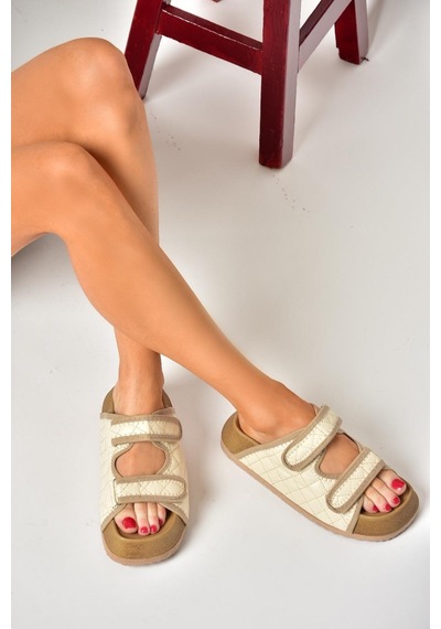 Fox Shoess811546209 Bej Kalın Tabanlı Kadın Terlik Bej
