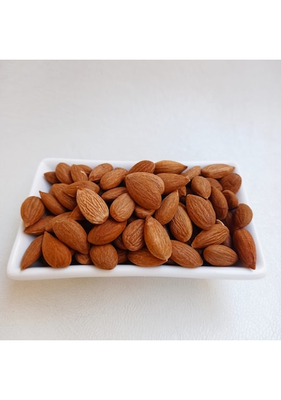 Burağın Bahçesi Tatlı Kayısı Çekirdeği İçi Çiğ 500 G