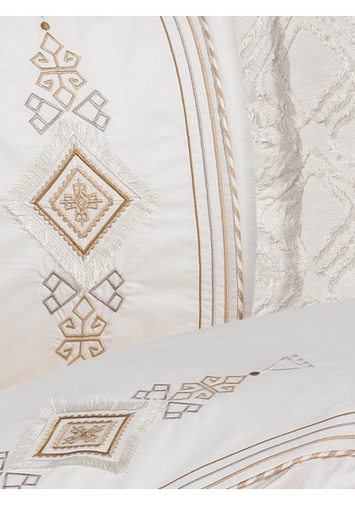 Goldroom Aysima 11 Parça Nakışlı Nevresim Takımlı Çeyiz Seti Krem