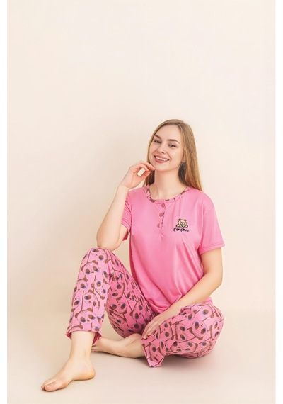 Enisena Kadın Pijama Takımı-menekşe Kumaş-3 Düğmeli-yaka Baskılı-12606sf Koyu Pembe Enisena Kadın Pijama Takımı-menekşe Kumaş-3 Düğmeli-yaka Baskılı-12606sf Koyu Pembe