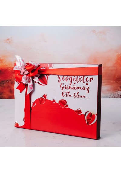 Açılan Kalpler Temalı Kırmızı Beyaz Kutu 42 Adet Yaldızlı Kalp Çikolata