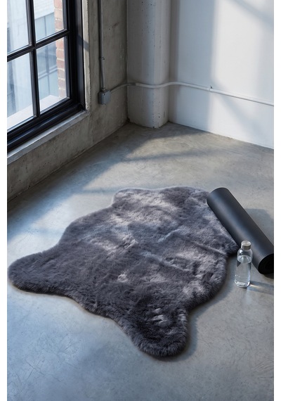 Merplush Peluş Post Halı 100x150 Cm Süet Taban Yumuşak Kürk Görünümlü Yatak Odası Halısı Antrasit Gri