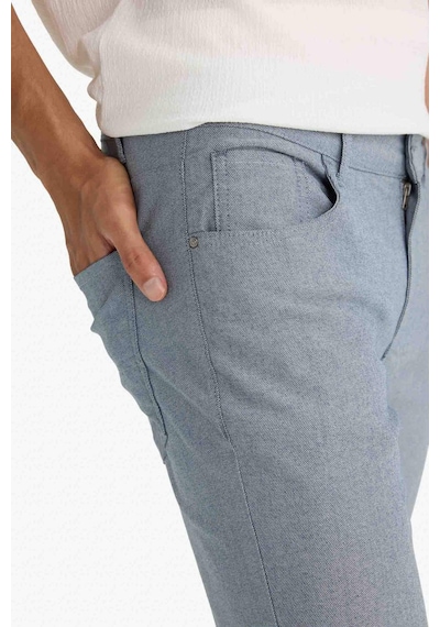 DeFacto Yazlık Chino Kanvas Dokulu Pantolon Slim Fit Dar Kesim Cepli Dar Paça T1055AZ25SPIN87