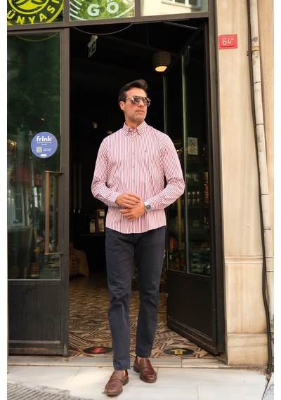 Slim Fit Uzun Kol Likralı Çizgili Yaka Düğmeli Hediye Kutulu Erkek Gömlek Fs-003669 - Bordo-2576 Slim Fit Uzun Kol Likralı Çizgili Yaka Düğmeli Hediye Kutulu Erkek Gömlek Fs-003669 - Bordo-2576