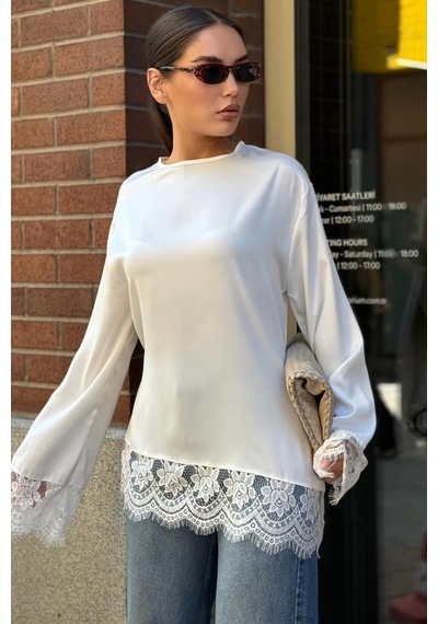 Madmext Beyaz Asimetrik Dantelli Uzun Kollu Saten Bluz Mg2799