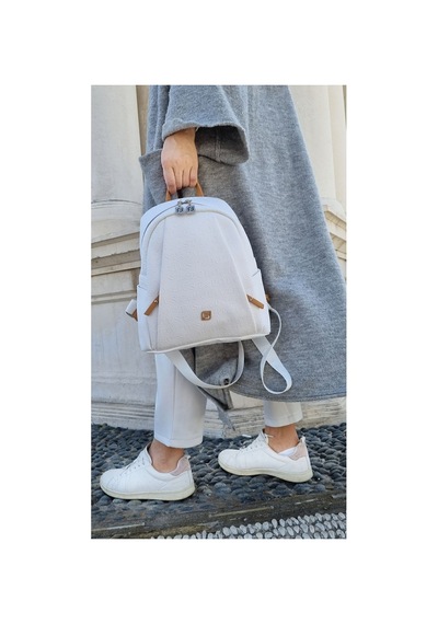 Beyaz Taba 4040 Orijinal Just Polo Kadin 9 Bolmeli Orta Boy Sirt Cantasi 31x29 Cm Beyaz - Laci