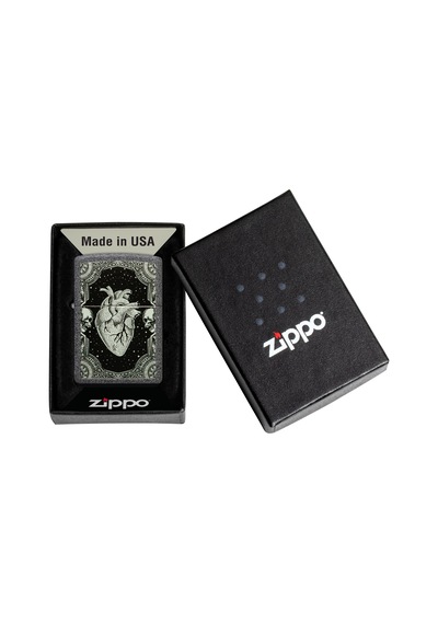 Zippo 211 Hearts Design Çakmak Çok Renkli
