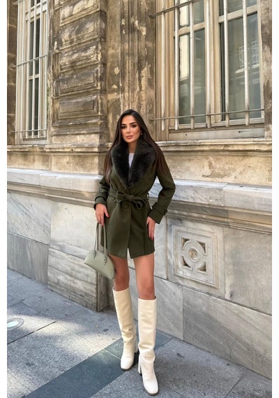 Neşeli Butik Kadın Cep Detaylı Kuşaklı Yaka Kürklü Kısa Kaşe Kaban Nbstr1019 Haki