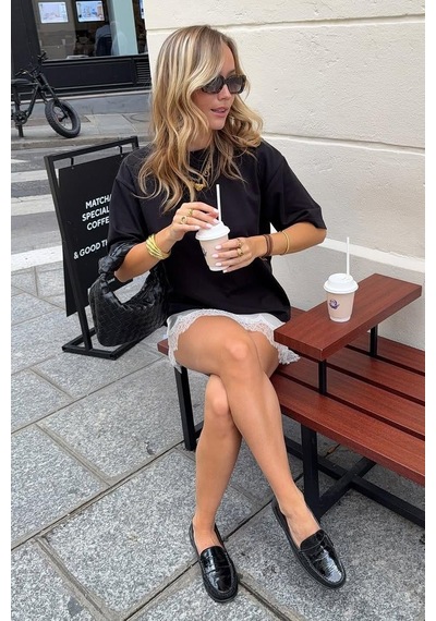 Seeh Siyah Kısa Kollu Oversize Basic Kadın T-shirt Sh281