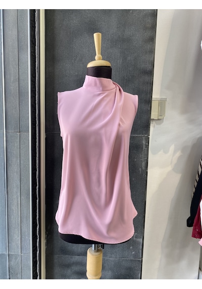 Pera Moda Boğazlı İç Göstermeyen Sıfır Kol Kadın Gömleği Pembe