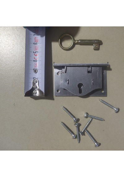 Sandık Kilidi No :2küçük Boy :6 En :3.5cm Vidalar İle Gönderilir