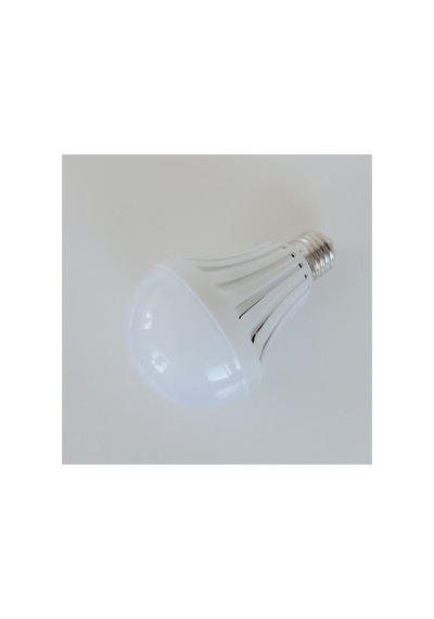 Şarjlı Led Ampul 9 Watt Beyaz Işık Acil Durum Aydınlatma Beyaz