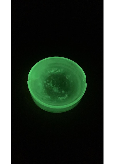 Beyaz Sedefli Yuvarlak Yeşil Neon Renkli Fosforlu Epoksi Küllük