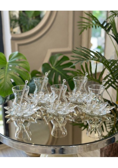 Elta Collection 18 Parça Kristal Çay Seti Kristal Tabak Ve Kaşıklı İnce Belli 6 Kişilik Şık Çay Takımı Seffaf