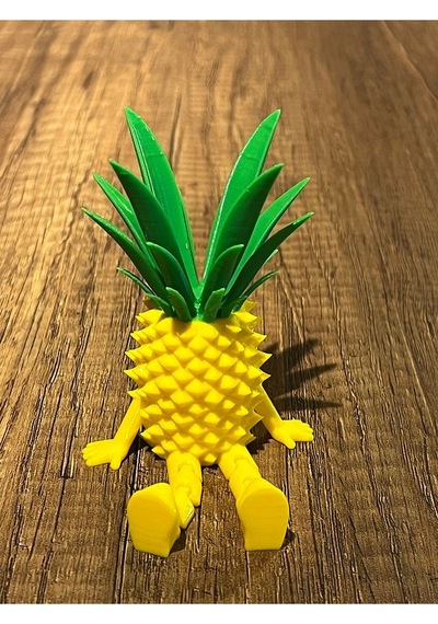 Hareketli Ananas 8cm