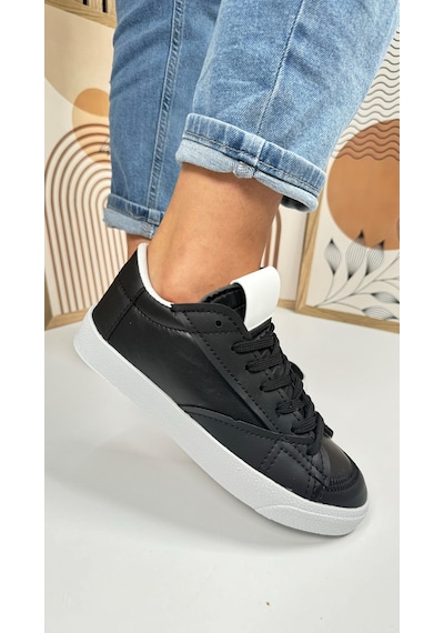 Günlük Kadın Sneaker Bağcıklı Tırtıklı Taban Süet Detaylı Yürüyüş Spor Ayakkabı 07 Siyah Beyaz Siyah - Beyaz