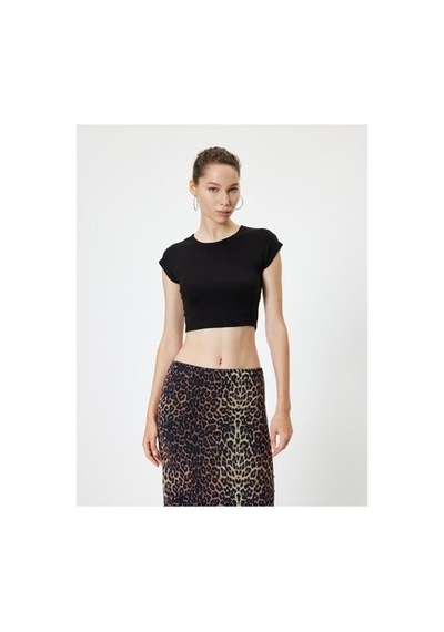 2y Gallery Kap Kol Bisiklet Yaka Kadın Tişört: Modal Karışımlı Slim Fit 11-0103