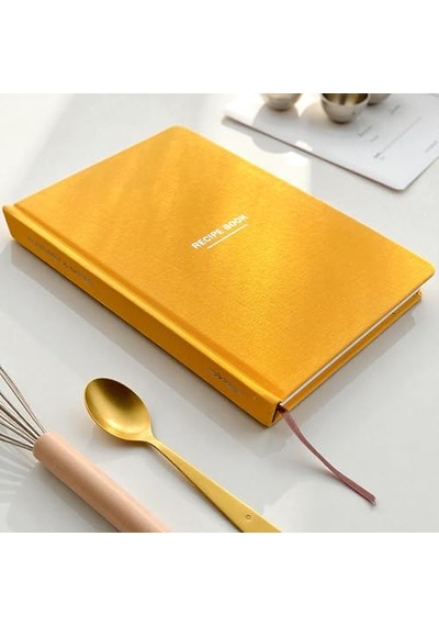 Fark Tanıtım Tarif Defteri A5 Boyutunda Sert Kapaklı 100+ Tariflik Recipe Journal, Ölçü Tablosu, Not Alanı, İndeks Ve Şef Soruları Sarı Açık Gri