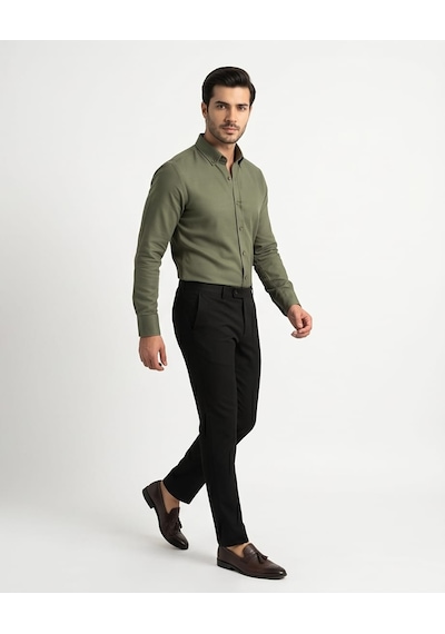 Özeniş Erkek Cepsiz Pamuklu Uzun Kollu Oxford Slim Fit Gömlek Siyah