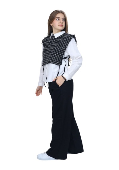 İrem Çocuk Giyim Kız Çocuk Yandan Bağlamalı Ekose Yelekli Gömlek Pantolon Şık Siyah Renk Üçlü Takım Siyah İrem Çocuk Giyim Kız Çocuk Yandan Bağlamalı Ekose Yelekli Gömlek Pantolon Şık Siyah Renk Üçlü Takım Siyah