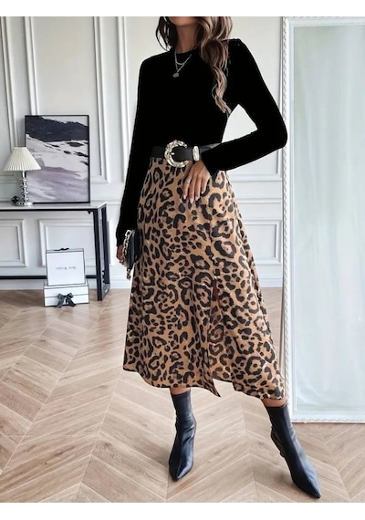 De'charme Kadın Uzun Kollu Bisiklet Yaka Ithal Krep Bluz Alt Desenli Modal Midi Elbise Siyah De'charme Kadın Uzun Kollu Bisiklet Yaka Ithal Krep Bluz Alt Desenli Modal Midi Elbise Siyah