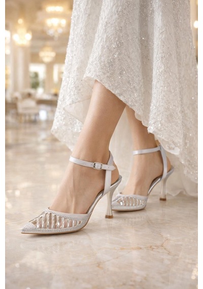 Modaonn Kadın Taş İşlemeli Slingback İnce Topuk Ayakkabı Gümüş