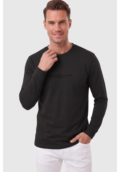 Deepsea Erkek Slim Fit Likralı Çizgi Dokulu Siyah Sweatshirt Bisiklet Yaka Nakışlı Spor Şık Sweat 2708518 Deepsea Erkek Slim Fit Likralı Çizgi Dokulu Siyah Sweatshirt Bisiklet Yaka Nakışlı Spor Şık Sweat 2708518