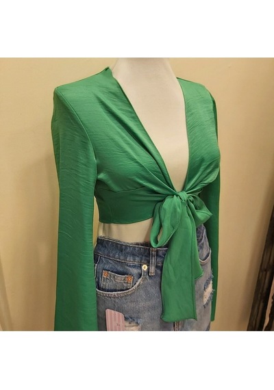 Fashion Cocktail Saten Önden Bağlamalı Dekolte Sexy Gece Kokteyl Kombin Uzun Kol Krop Bluz Yeşil Fashion Cocktail Saten Önden Bağlamalı Dekolte Sexy Gece Kokteyl Kombin Uzun Kol Krop Bluz Yeşil