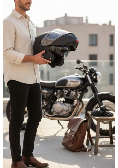Sway Sw 917 Mat Siyah Çene Açılır Güneş Gözlüklü Motosiklet Kask