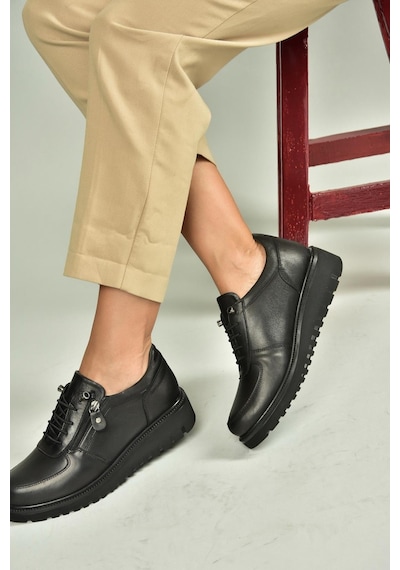 Fox Shoes U555040403 Siyah Hakiki Deri Günlük Kadın Ayakkabı Siyah-hakiki Deri