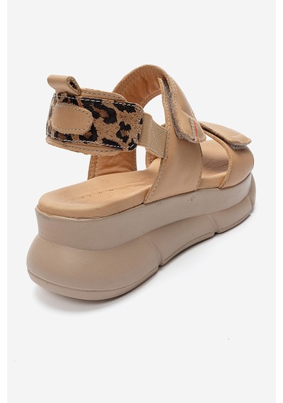Luvishoes Celeste Koyu Bej Hakiki Deri Cırt Bantlı Kadın Kalın Tabanlı Sandalet