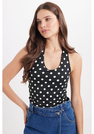 Tudors Kadın Standart Fit Normal Kesim Halter Yaka Kolsuz Puantiyeli Siyah Bluz-50987