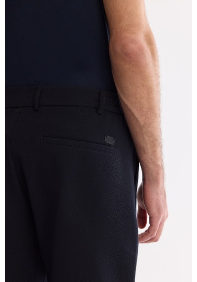 Avva Erkek Lacivert Yanı Lastikli Gofreli Relaxed Fit Chino Şort A61y3730