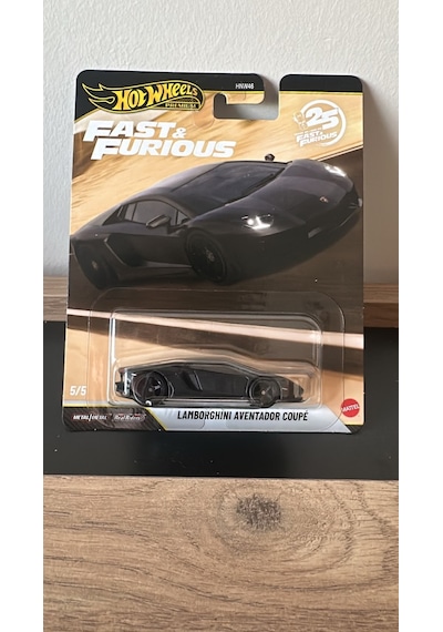 Hot Wheels Lamborgini Aventador Coupe Siyah
