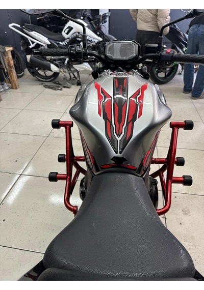 Kawasaki Z650 Uyumlu Ön Koruma Demiri