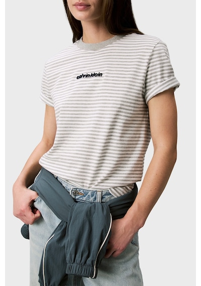 Calvin Klein Pamuklu Çizgili Bisiklet Yaka T Shirt Lv047g812g21l Bayan T Shirt Lv047g812g 21l Gri-beyaz Calvin Klein Pamuklu Çizgili Bisiklet Yaka T Shirt Lv047g812g21l Bayan T Shirt Lv047g812g 21l Gri-beyaz
